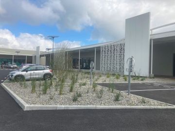 La Vallée du Leck se trouve sur la commune de LANDERNEAU à proximité du centre E.Leclerc.
A côté de celui-ci, des commerces viennent de s’installer sur...