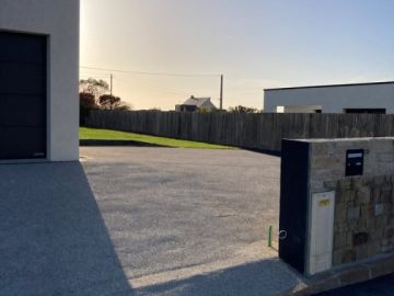 Les belles journées ensoleillées du mois de mai ont été propices à l’avancement des chantiers !☀️ 

Cette semaine, on se dirige vers la jolie commune de 📍...